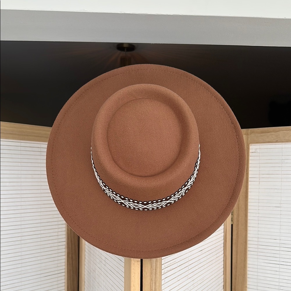 Joyfolie Maye Hat in Cinnamon - Picture 3 of 9
